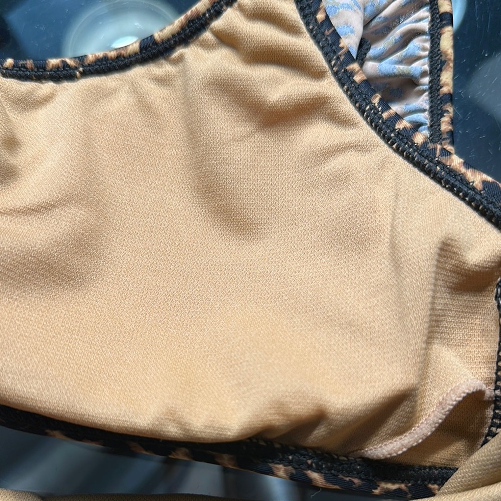 Cabana del Sol leopard print swim top - Picture 8 of 8